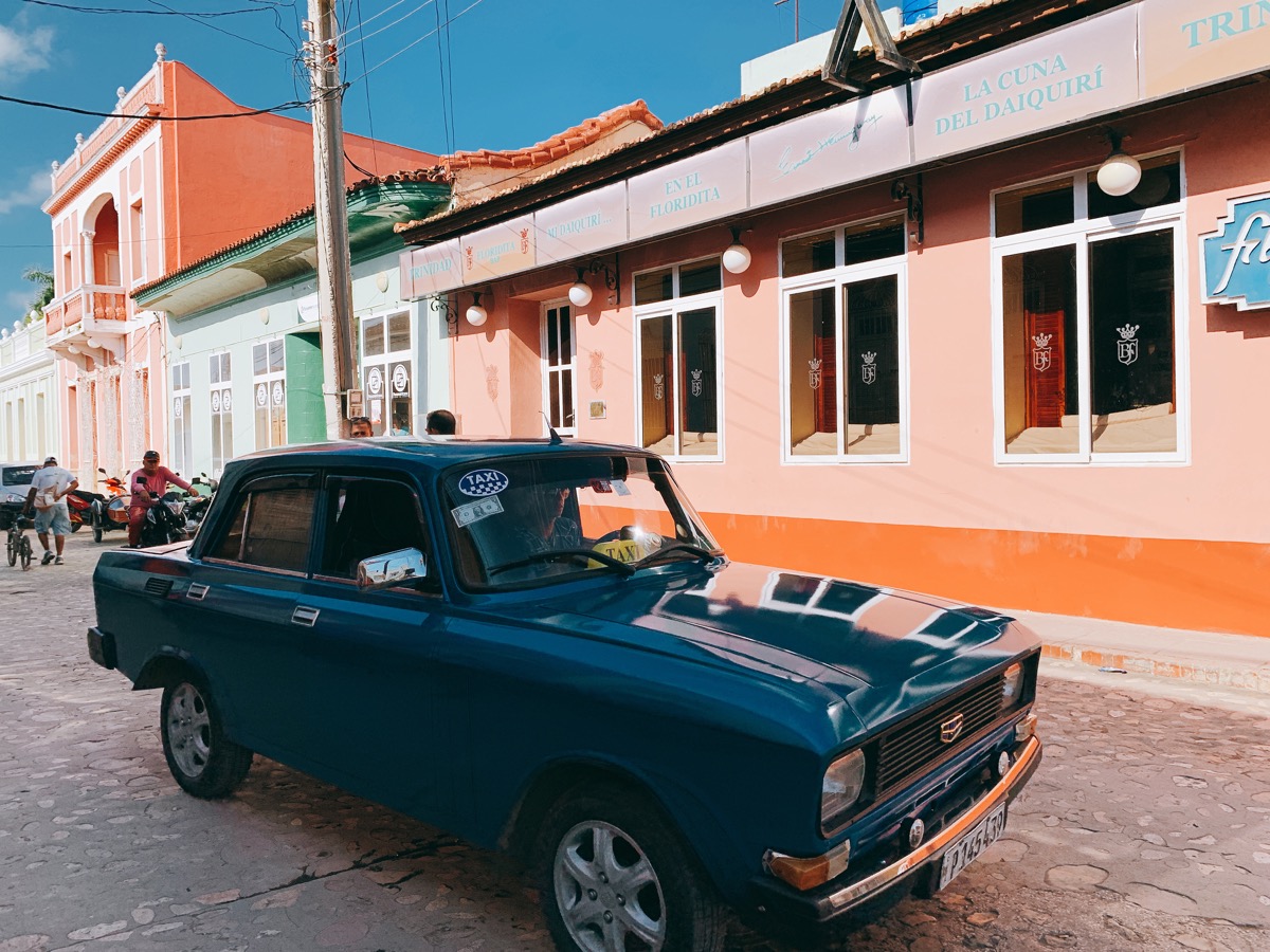 Cuba classiccar 48